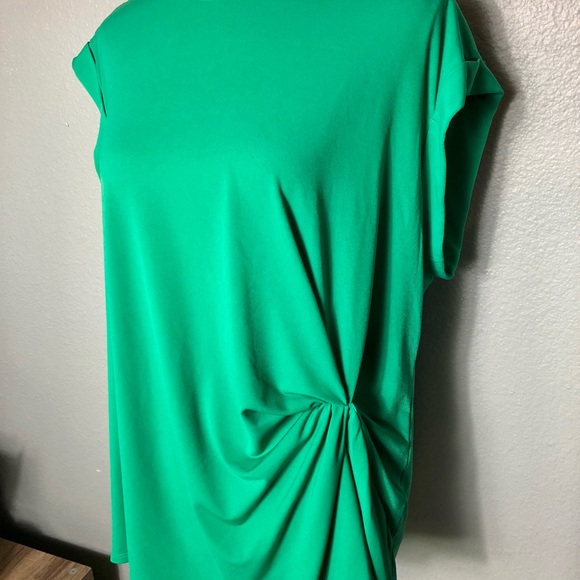 Ruched Top - Picture 2 of 6